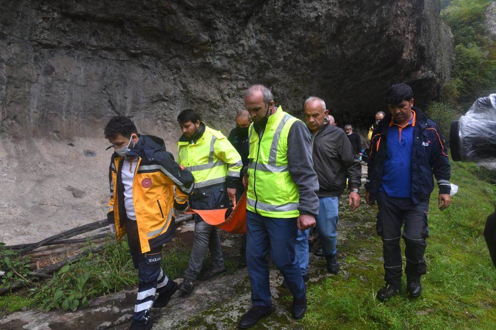 BÜYÜKŞEHİR BELEDİYESİ HASTA VATANDAŞ İÇİN SEFERBER OLDU